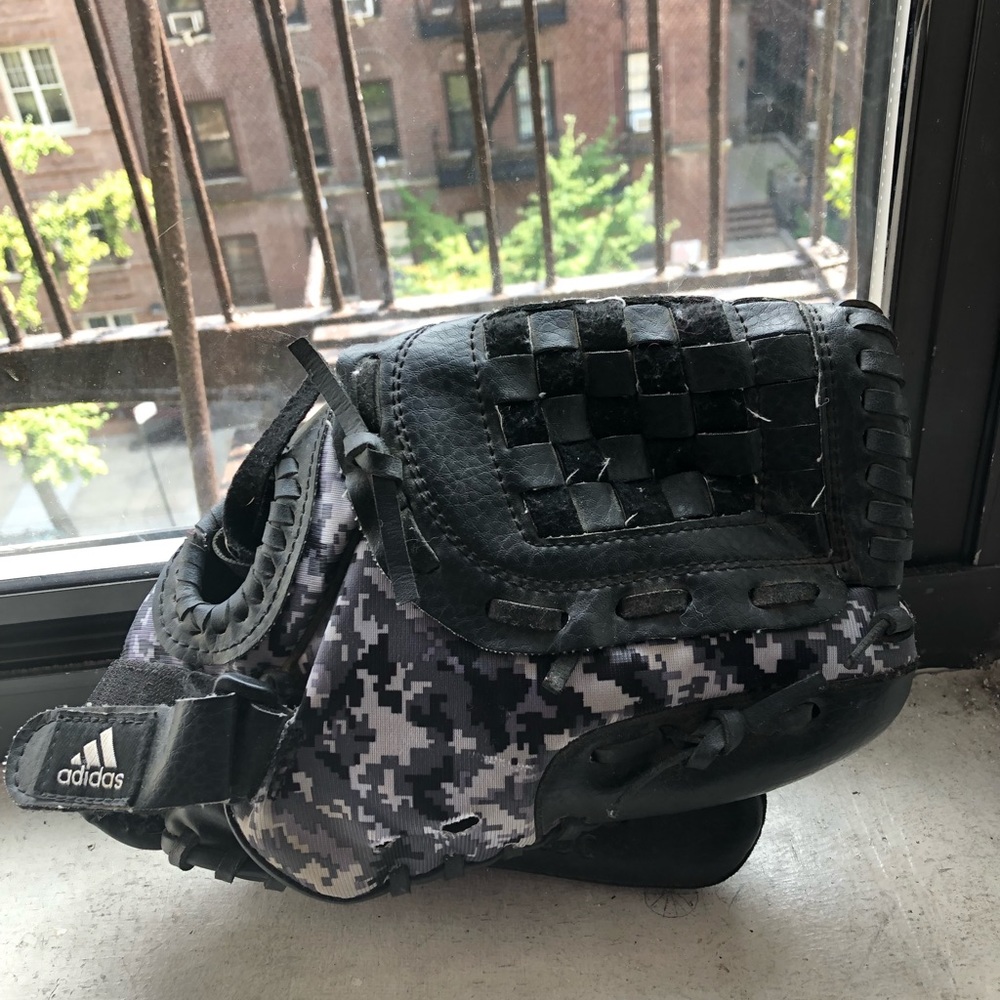 Adidas Baseball glove